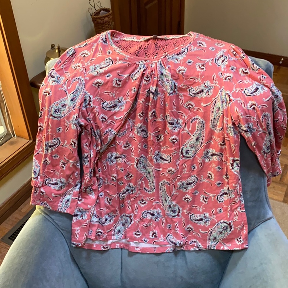 Ladies top pink embroidered detailing on back